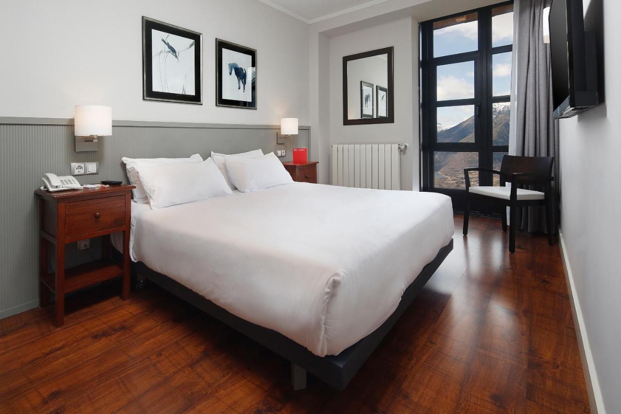 Apartamentos Hg เซร์แลร์ ภายนอก รูปภาพ